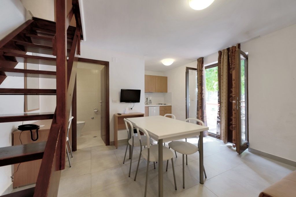 Villas Rubin Apartments ロヴィニ エクステリア 写真